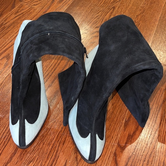 Suede Mid calf high boots 8 - Picture 3 of 3